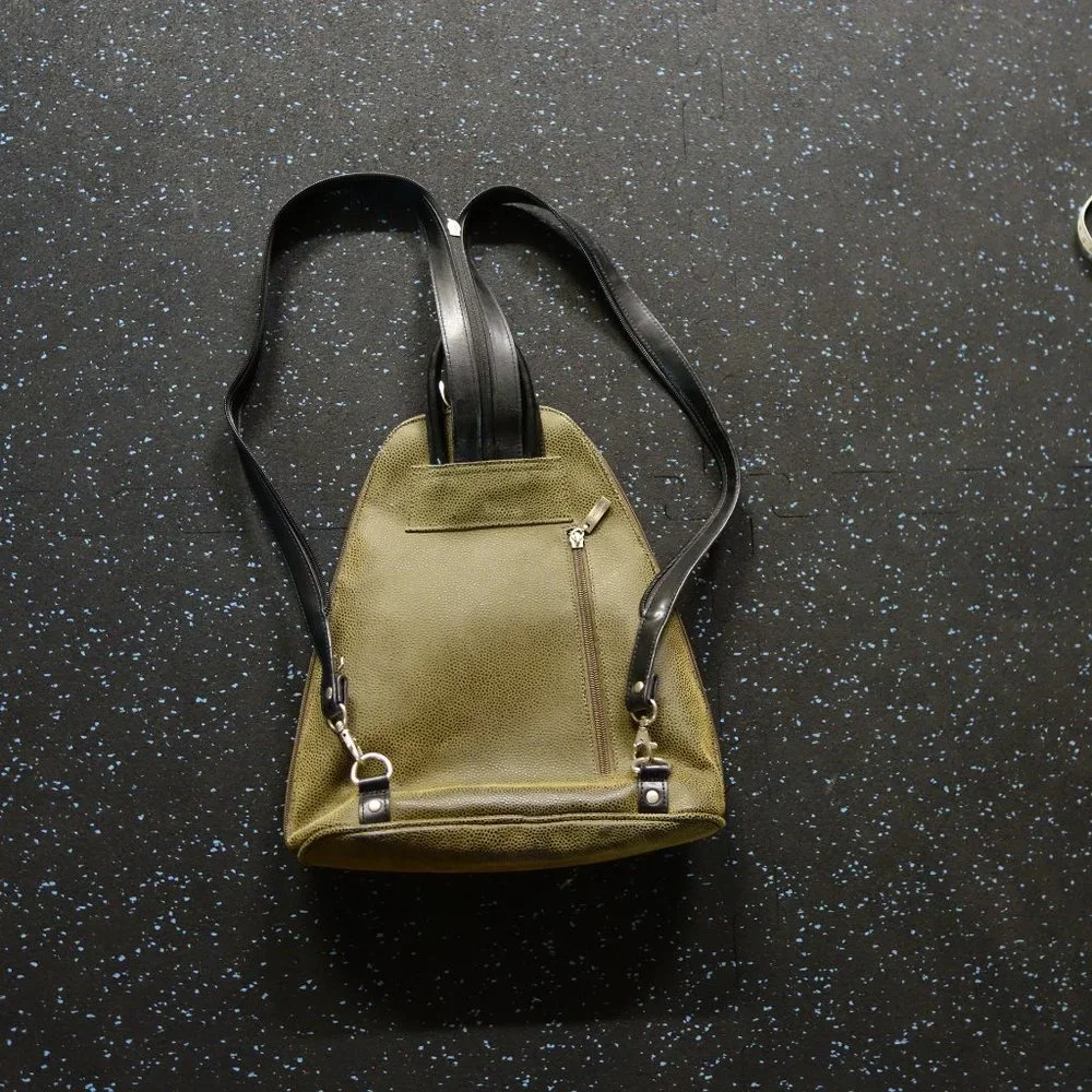 Baggalini Backpack Purse - Picture 3 of 7